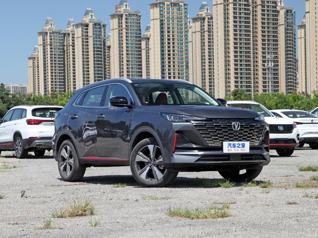 还在好奇，前两天的海报，优惠后，9.49万起。这怎么就变成了8.99万起了？

