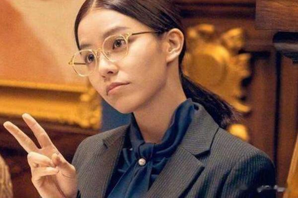 西虹市首富：最美的不是女主，也不是徐冬冬，而是仅露脸5秒的她
喜欢《西虹市首富》