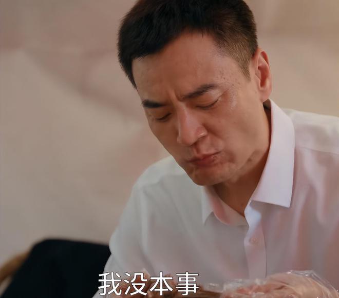 曹立新上任的时候，梅晓歌还在市