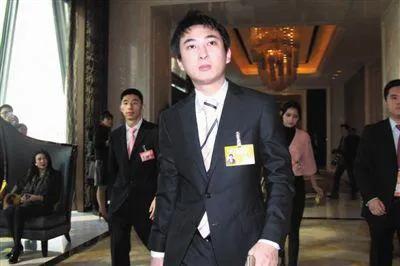 王思聪太有钱了，早前王思聪位于洛杉矶的豪宅大曝光，简直壕无人性，据悉价值2个亿，
