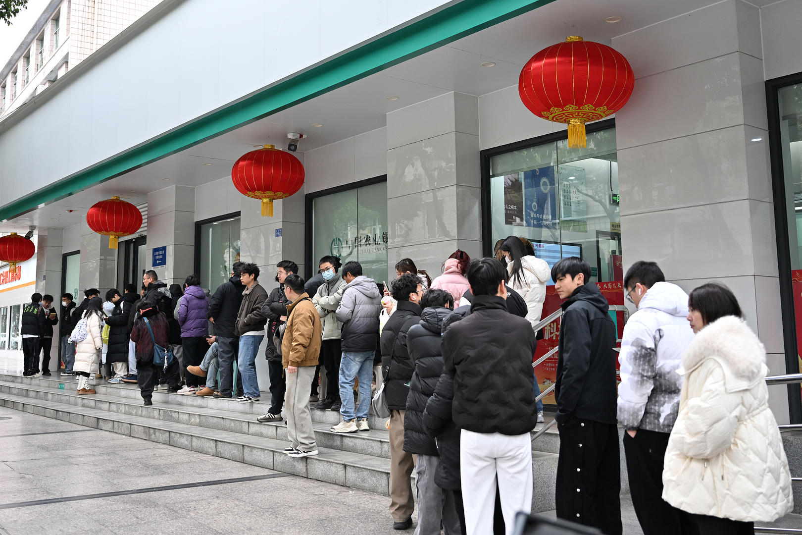 【二手平台热炒“马钞”，成都有商家面值400元马钞标价4600元，专家警示溢价风