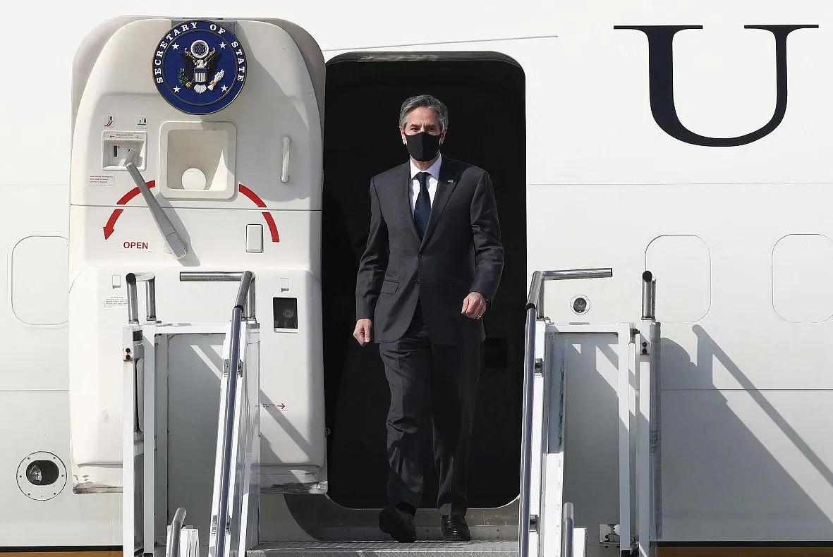 中国拒绝了布林肯的访华请求，中国正式拒绝了布林肯的访华请求，主要原因有2个，一个