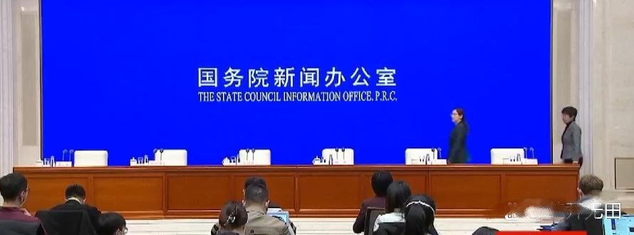 商务部表示 2023 年我国外贸领域的主要矛盾转变为外需走弱、订单下降。三驾马车