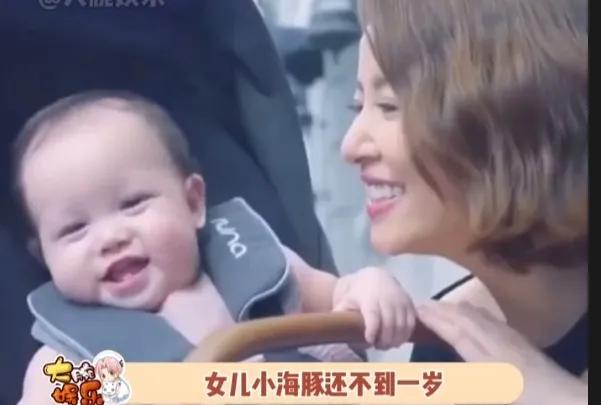 明星赚钱太轻松了[玫瑰][玫瑰][玫瑰]
你知道吗林心如有多少钱吗[呲牙][呲牙