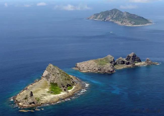 钓鱼岛及其附属岛屿地貌图

啥时候开发个钓鱼岛环岛骑行路线，生意肯定好，报名的人
