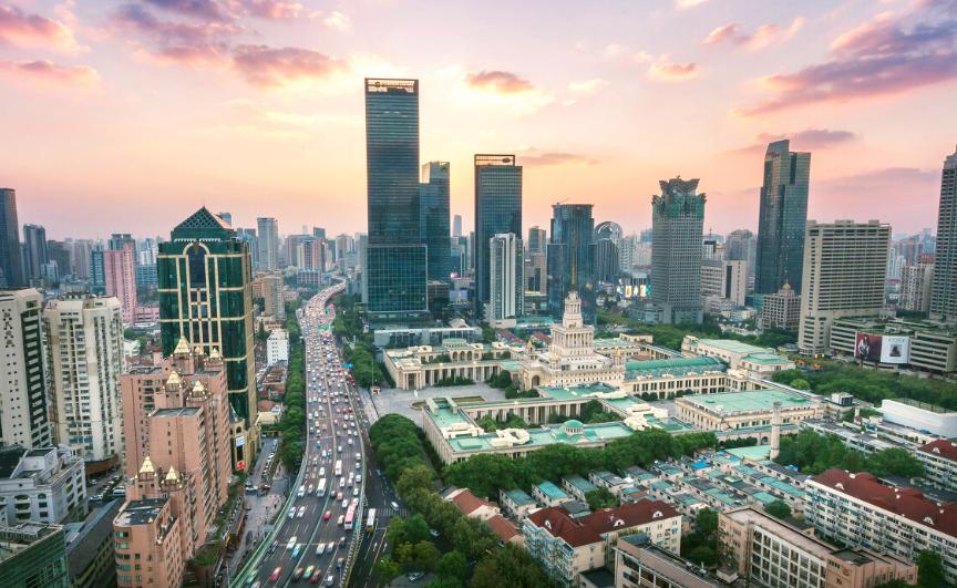 2022 年上海市人均 GDP 超 18 万元，与捷克相当。
这当然是一个好消息