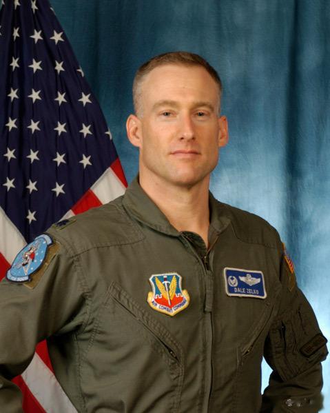 1999年的今天夜鹰坠落：1999年3月27日，一架美国空军 F-117 [82