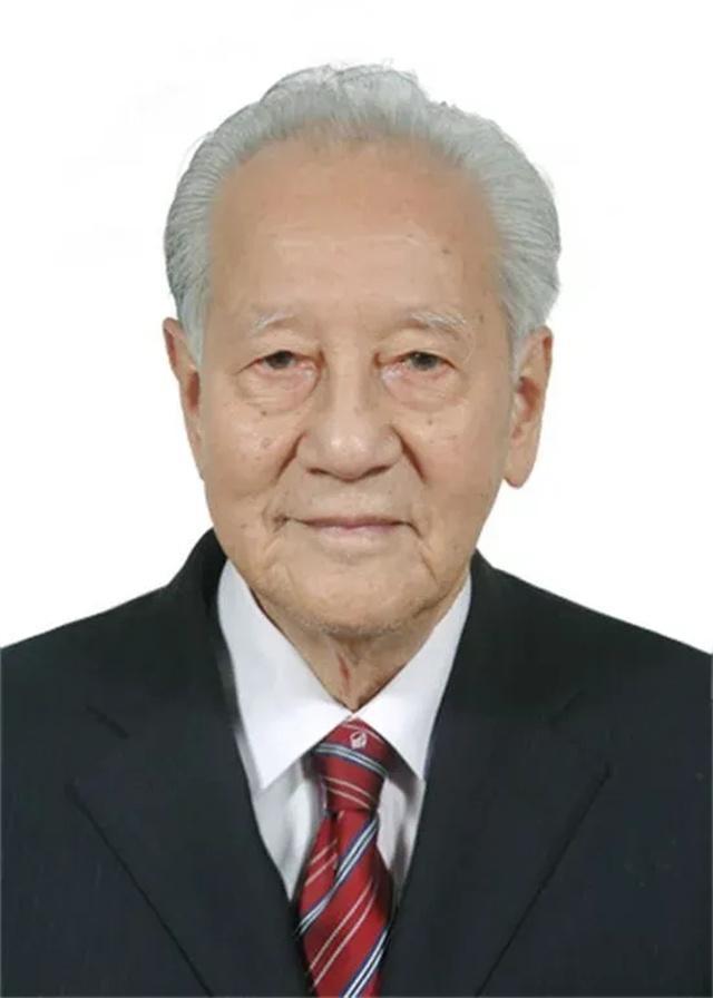#历史那些事[超话]#美军上将坦言，这3个人的存在，让美国不敢轻易招惹中国，他们