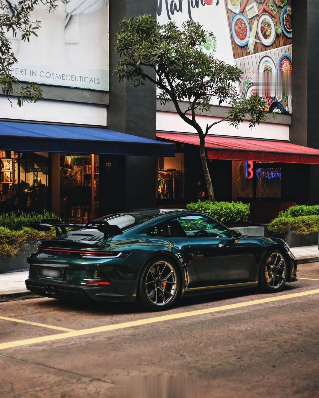 PTS Forest Green Metallic Porsche 992 GT