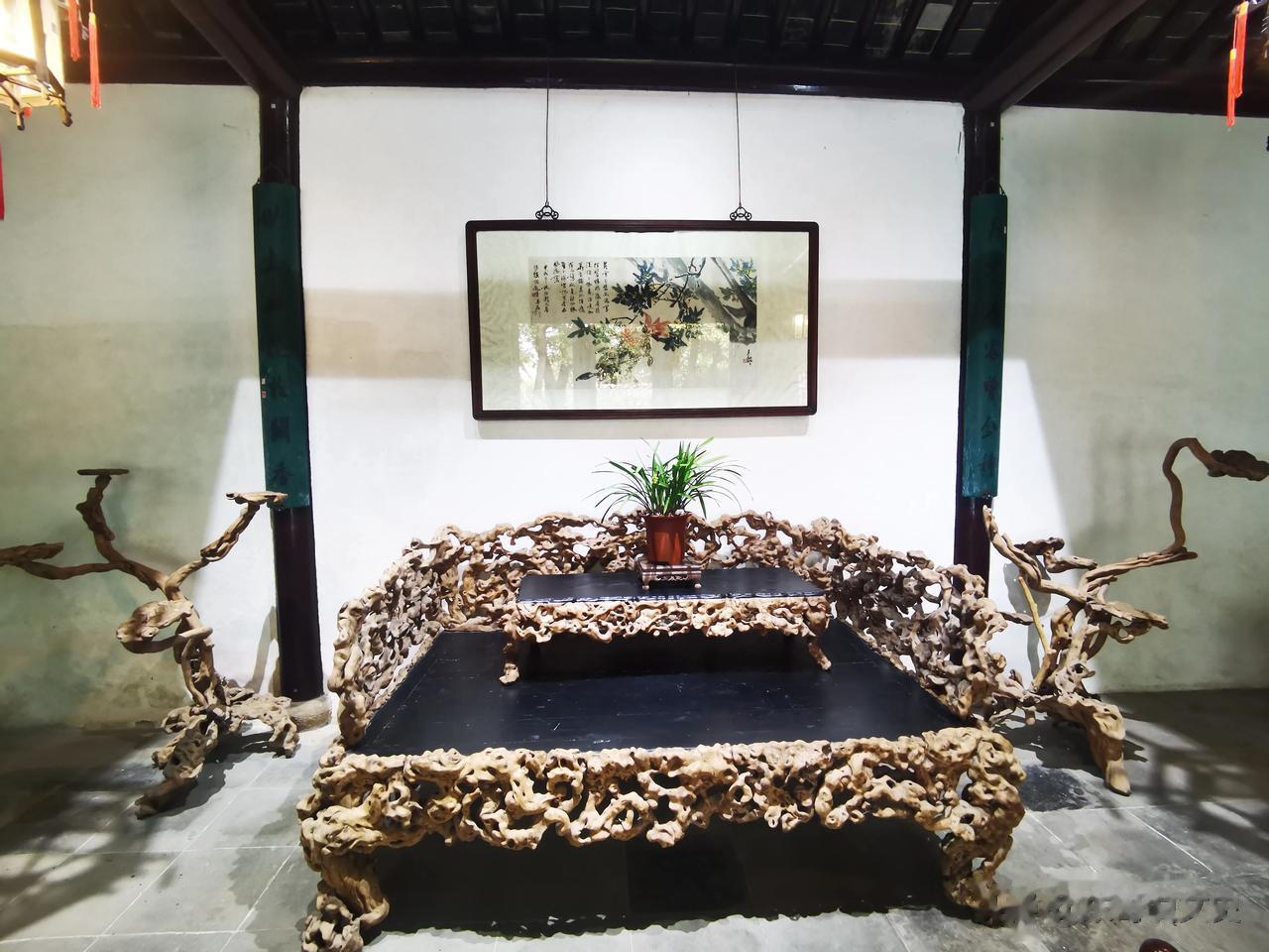 不要宅在家里。不要总是生活在自