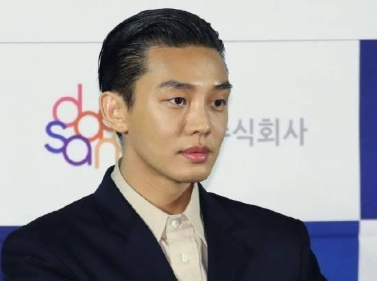  3月7日，韩国警方在对涉嫌吸食毒品的演员刘亚仁（本名严弘植，37岁）位于汉南洞