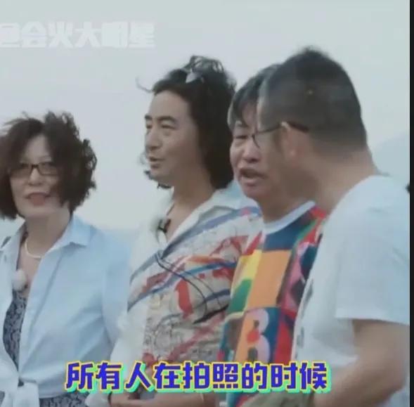 史老师：“是这样，关于踢足球这