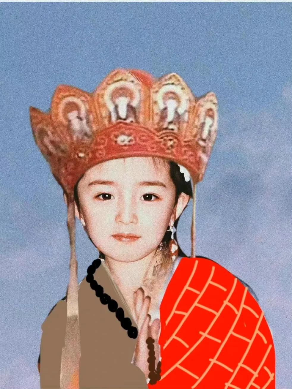 小时候的杨幂就是奶呼呼的，很是可爱。