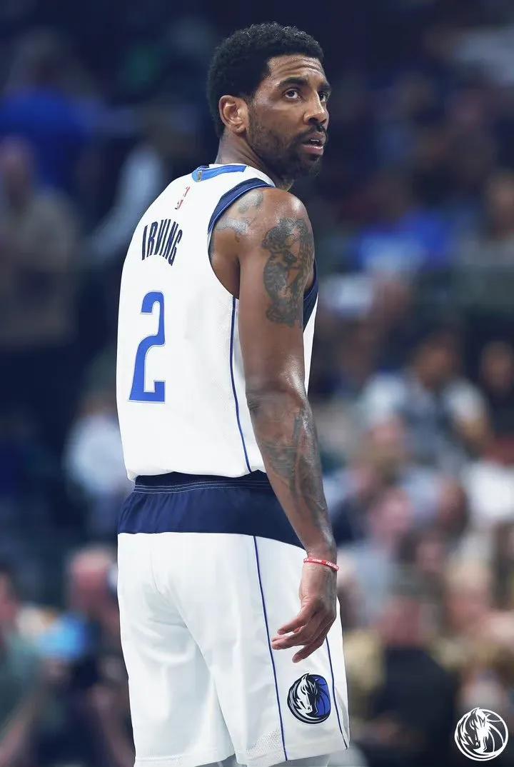 进攻欲望不强？欧文:比赛刚刚开始

独行侠西部第5
鹈鹕西部第10
前者需要稳住