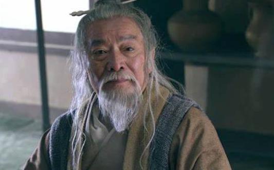 都说现在00后整顿职场，在汉朝也有这样一个敢于直怼上司的大臣。
郦食其是陈留县高