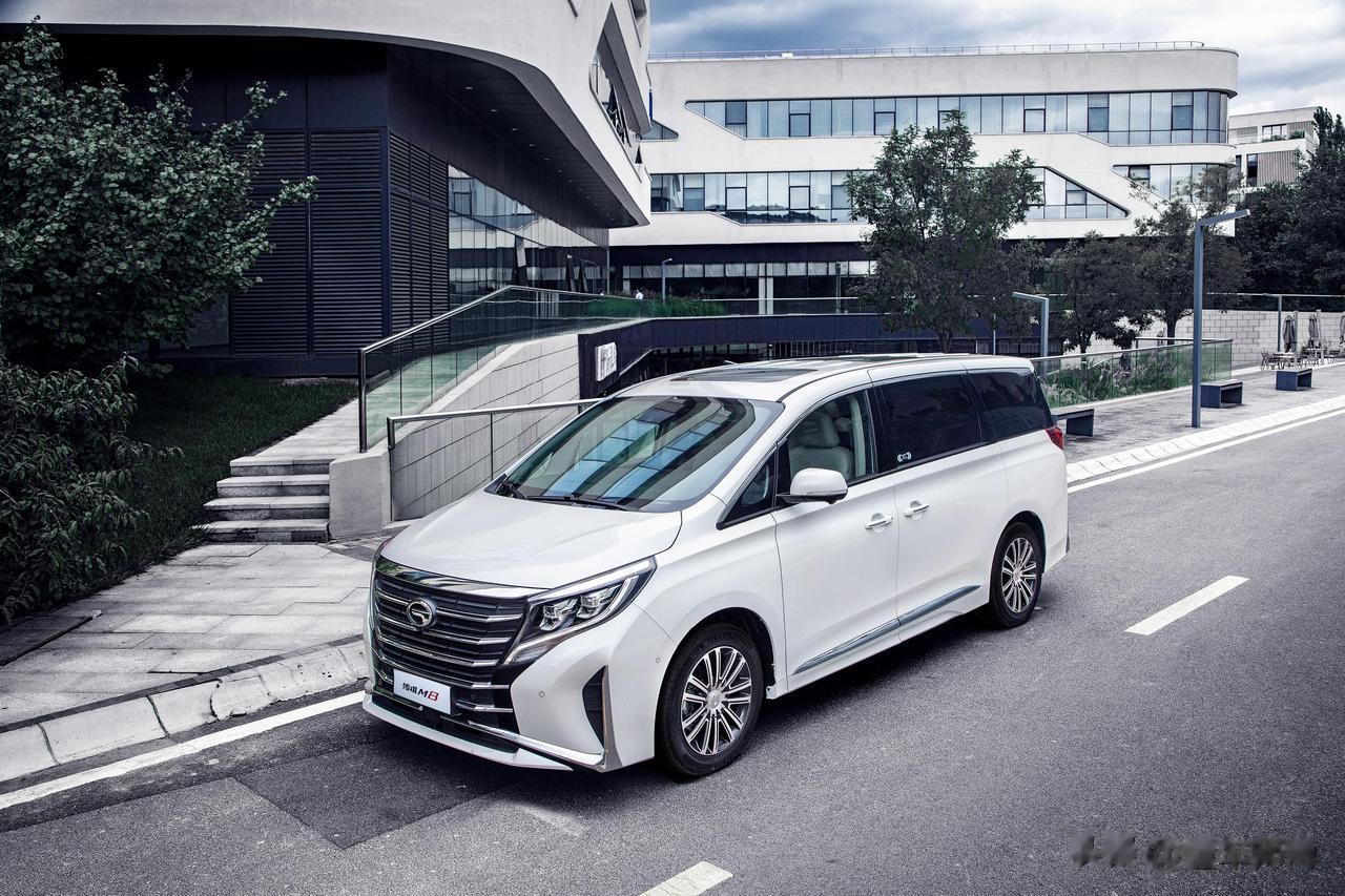 69.7%！传祺M8拿到国产MPV保值率排行榜的冠军！在中国汽车流通协会发布的2