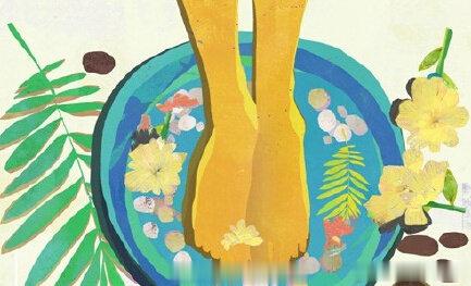 【生姜泡脚好处】1、生姜泡脚治疗感冒。2、生姜泡脚治疗风湿。3、生姜泡脚减少手脚