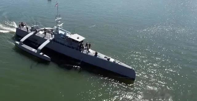 我囯“压箱底”武器首次亮相！杀伤威力巨大，连美国都自愧不如！

又一款武器火爆全