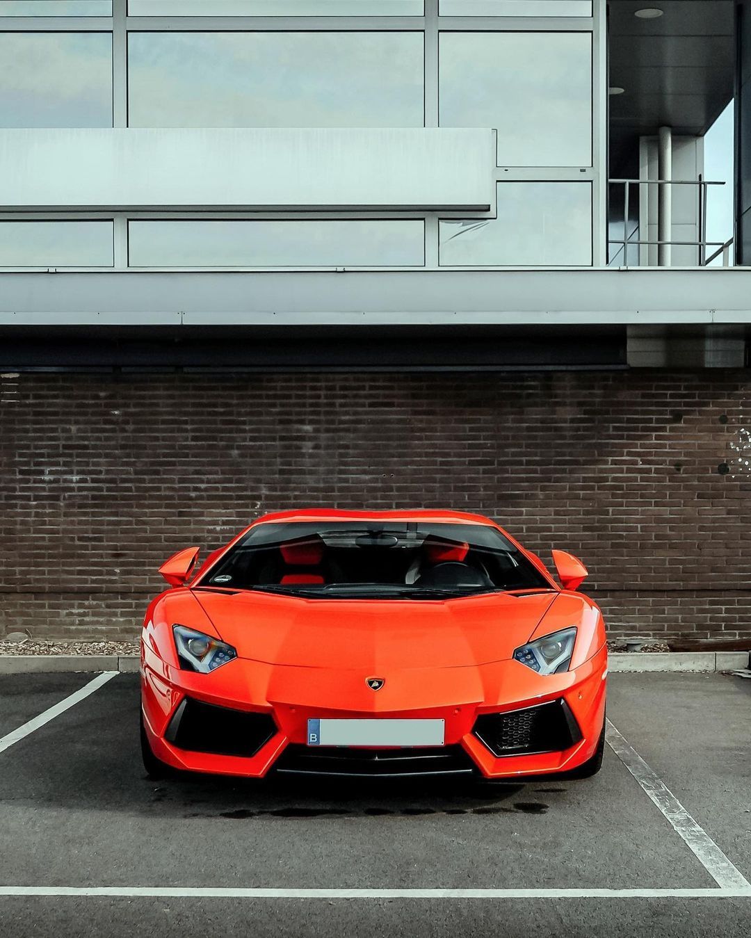Lamborghini 🧡❤️here's the original Aven