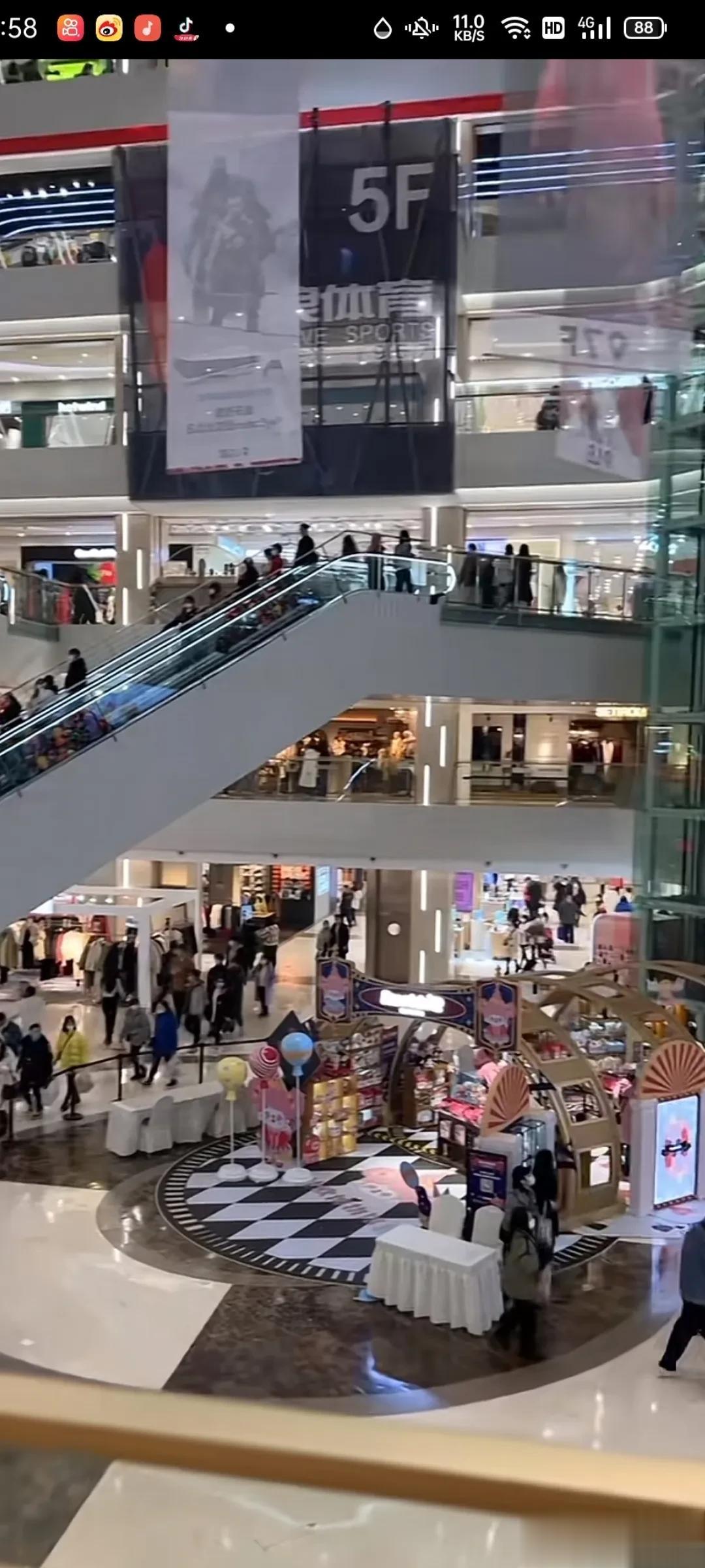 同样都是以市场换技术，为什么高铁成功了，汽车却失败了呢？

汽车市场几乎被外资市