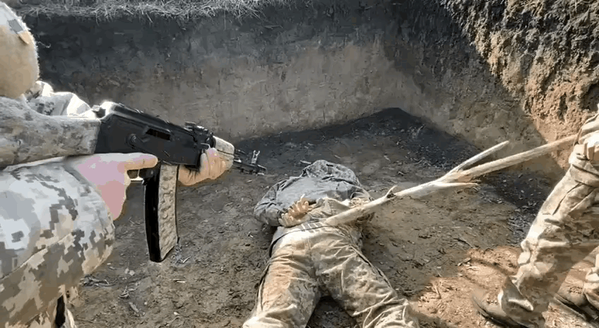 令人发指！乌军发射300颗子弹射杀14名乌军！

你没听错！就是乌军射杀乌军，自