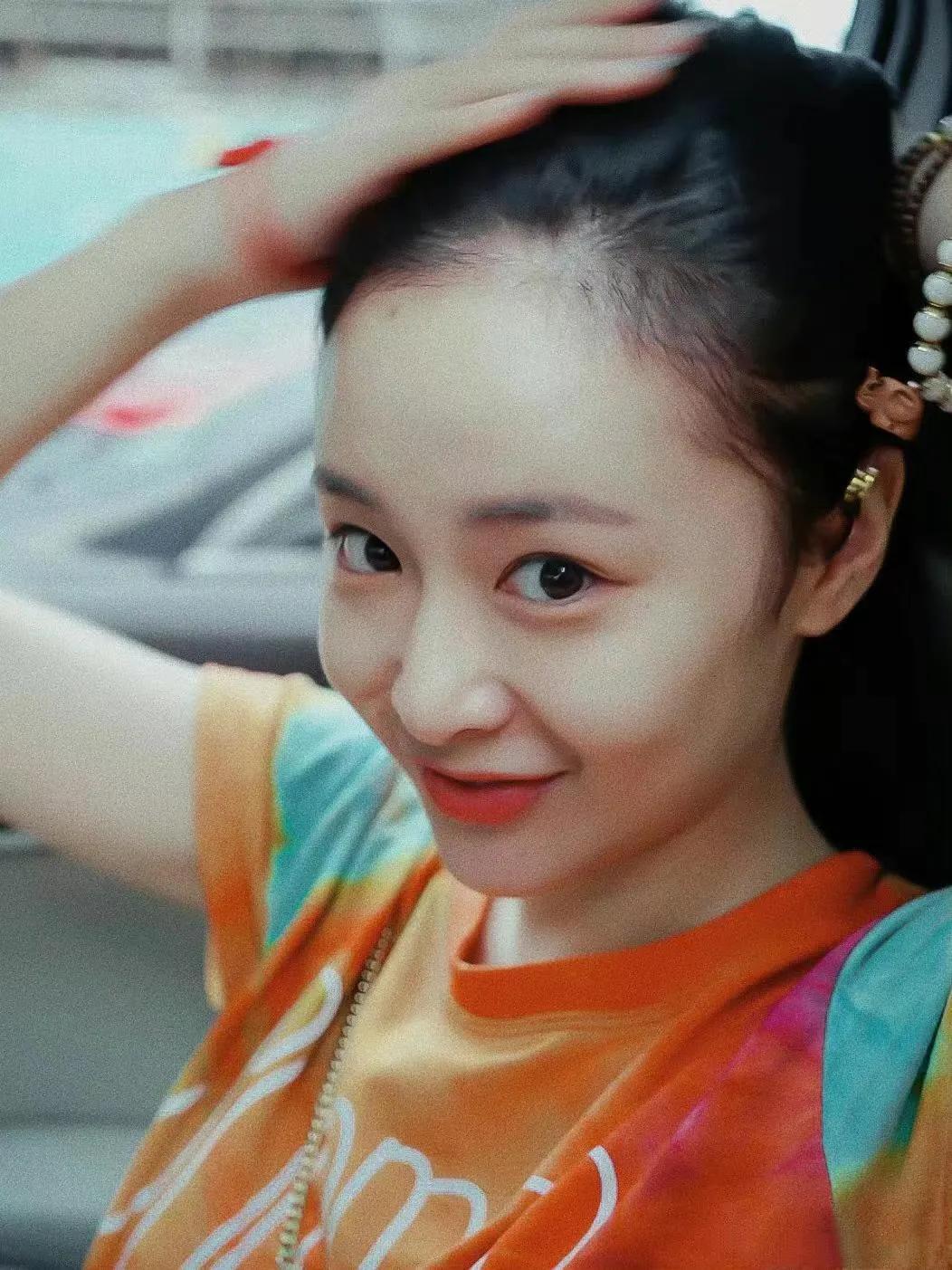 年轻时的高叶，长得神似霍思燕，这么漂亮的姑娘，为啥年轻时就没红呢？娱乐圈里的水够