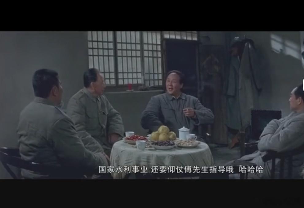 马先生走了，返回那个岛屿。有些话，等相关人走了之后，可能说出来更客观一些。纵观果