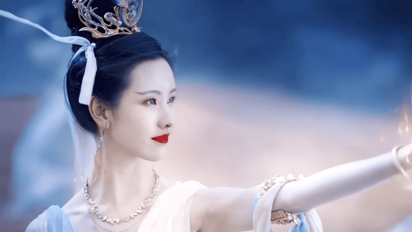欢姐屠男二全族的样子真美

好像是在做法

爱上了疯批美人，风轻云淡的样子真美！