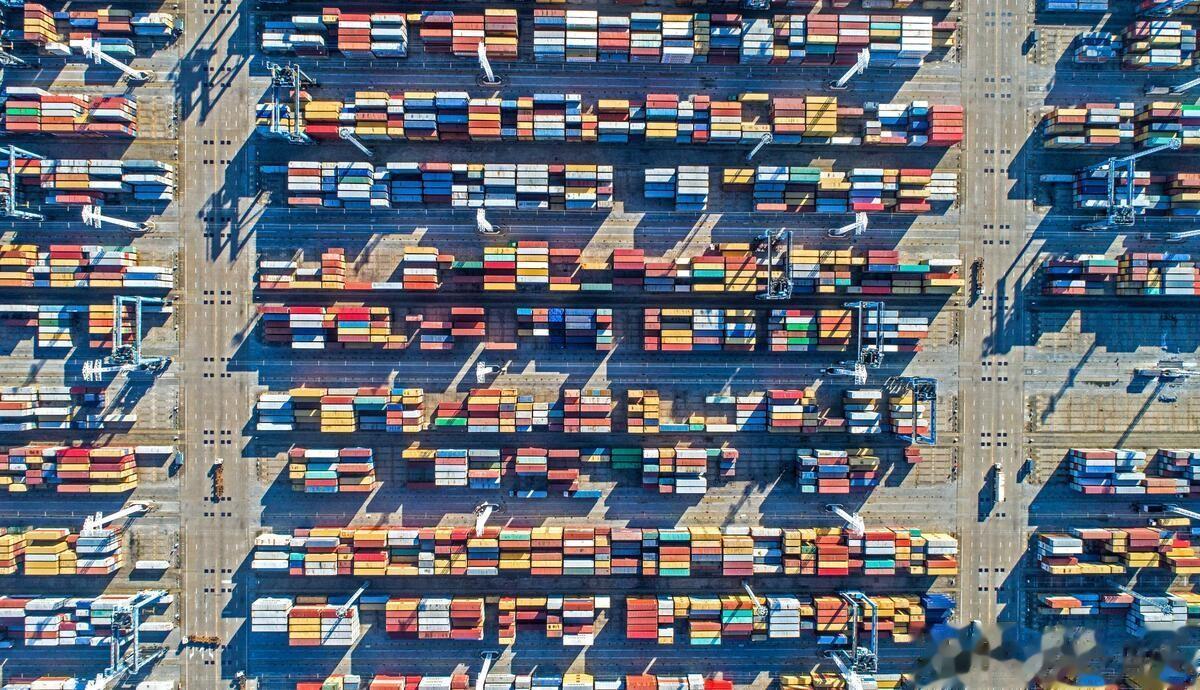 12月份，我国台湾地区的商品贸