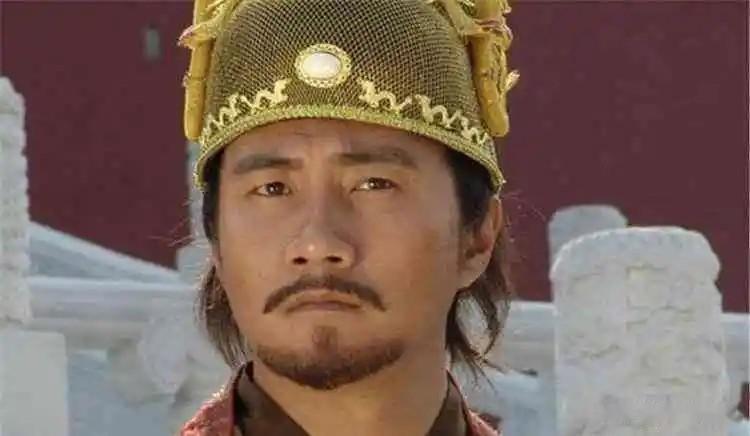 赵德胜，元末明初著名的将领。赵德胜初为元朝义兵，相貌魁伟，臂力很大，善用槊擅长于