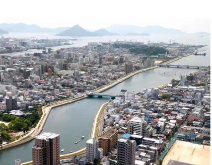 日本渔民质问，水污染是否因离中国近？朱总理：你听过疑邻盗斧吗
 
2000年，朱