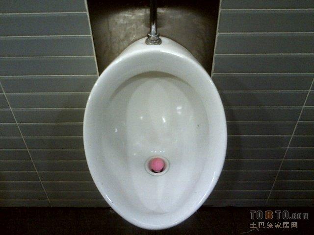 问下男同志，你们每次都会瞄准中心这个小球吗？ [思考]
