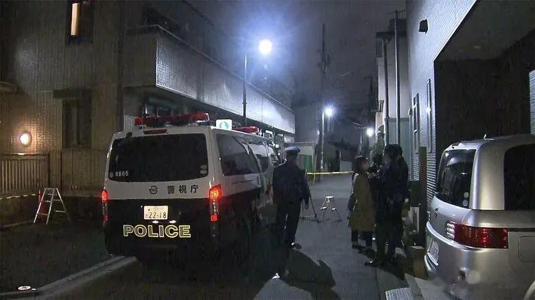 在日本打工的中国男子入室抢劫，被捕时，还嚣张地对着摄像机比中指，让日本人无比愤怒