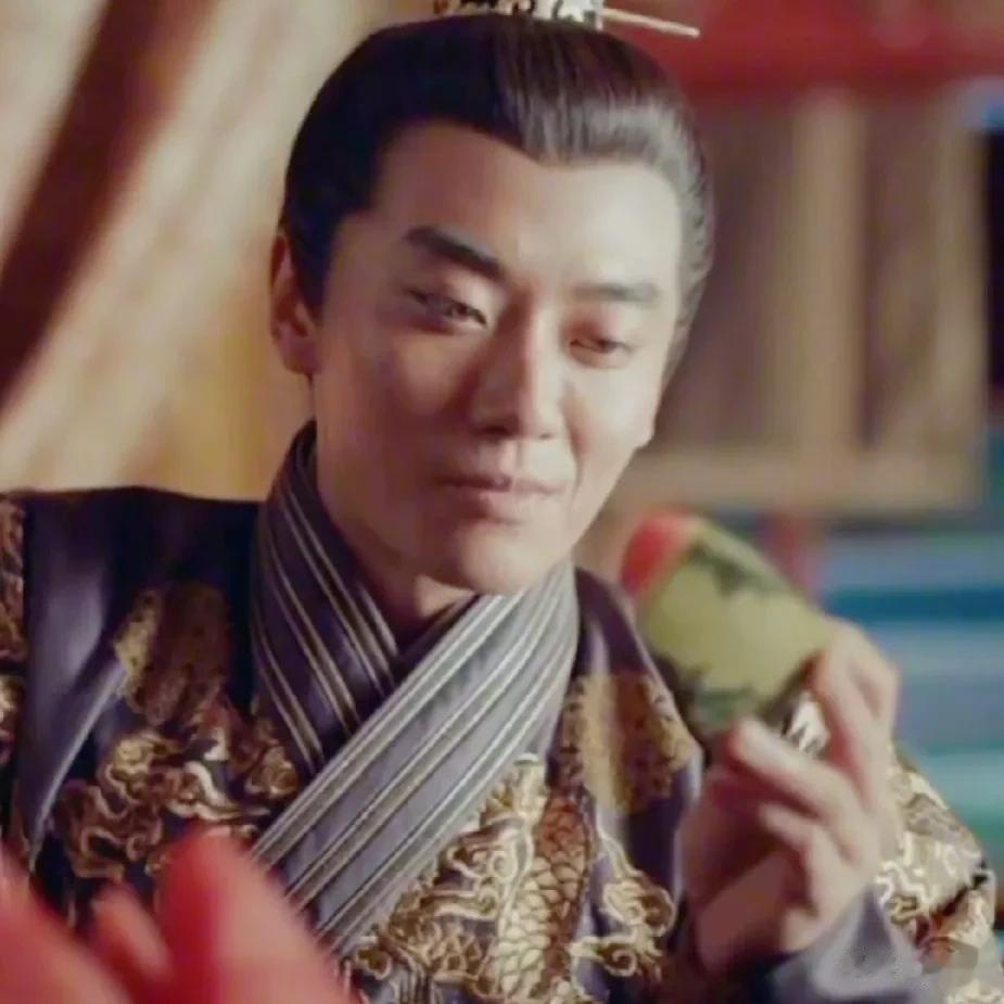 如果你是建文帝朱允炆，怎么削藩才对！
像汉武帝搞推恩令肯定不行，因为明朝藩王跟汉