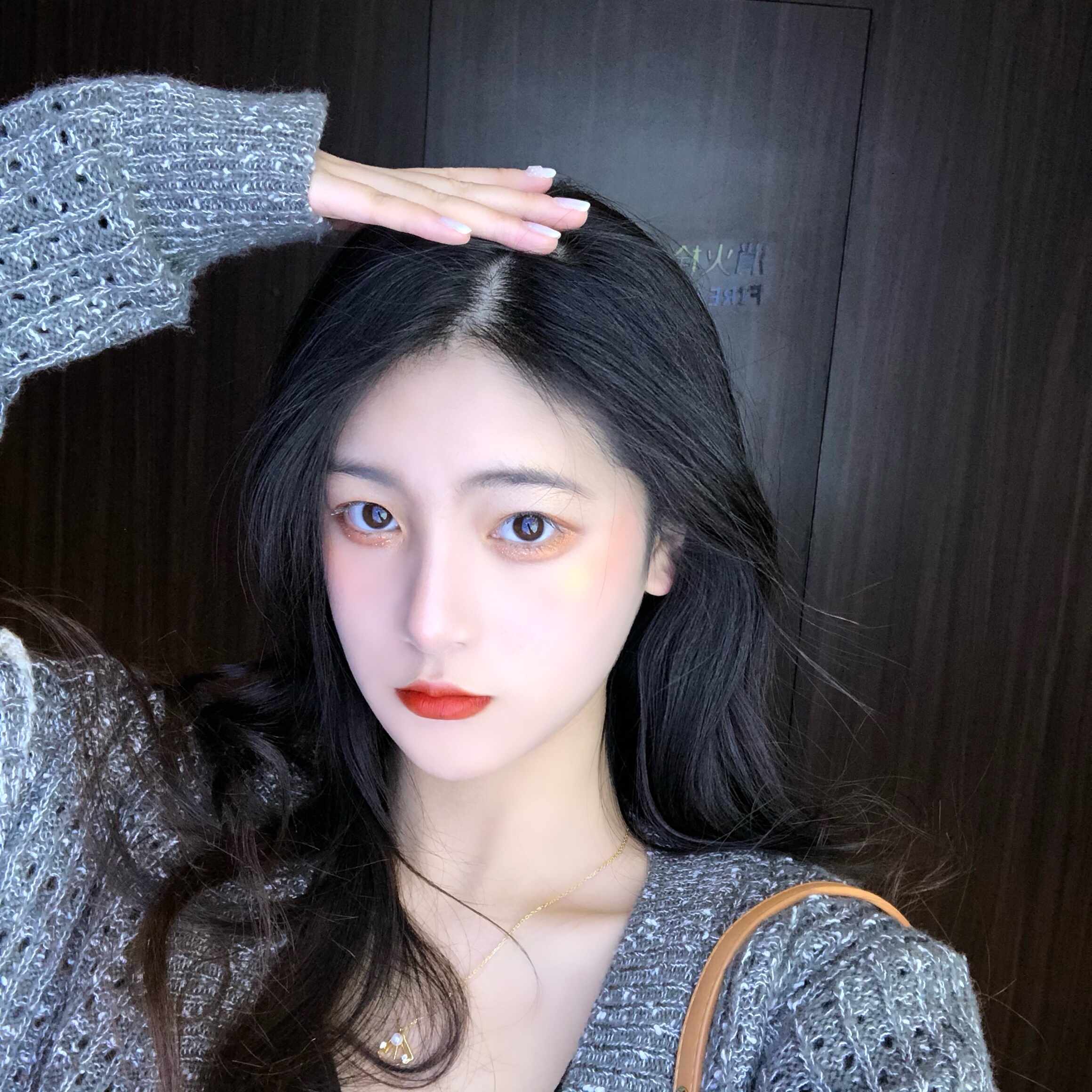光线一级棒  #情绪Leo# #清纯御姐#,#美妆搭配# ​​​