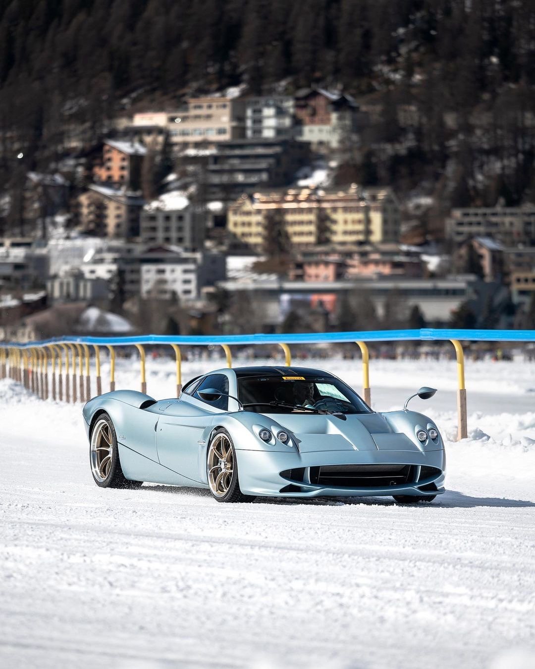 帕加尼 Huayra Codalunga ​​​