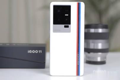 【约4238元起！iQOO 1