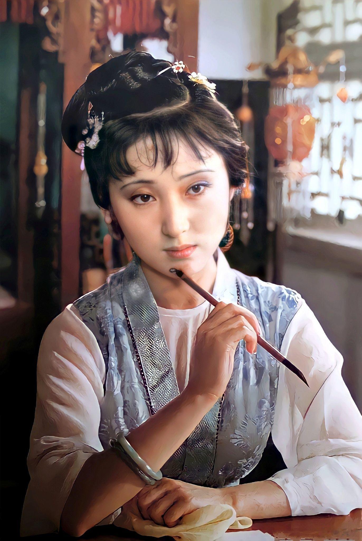 刚才看到有人在讲“林黛玉”和“北静王”的故事。而且说是从原著读出来的。我想证实一