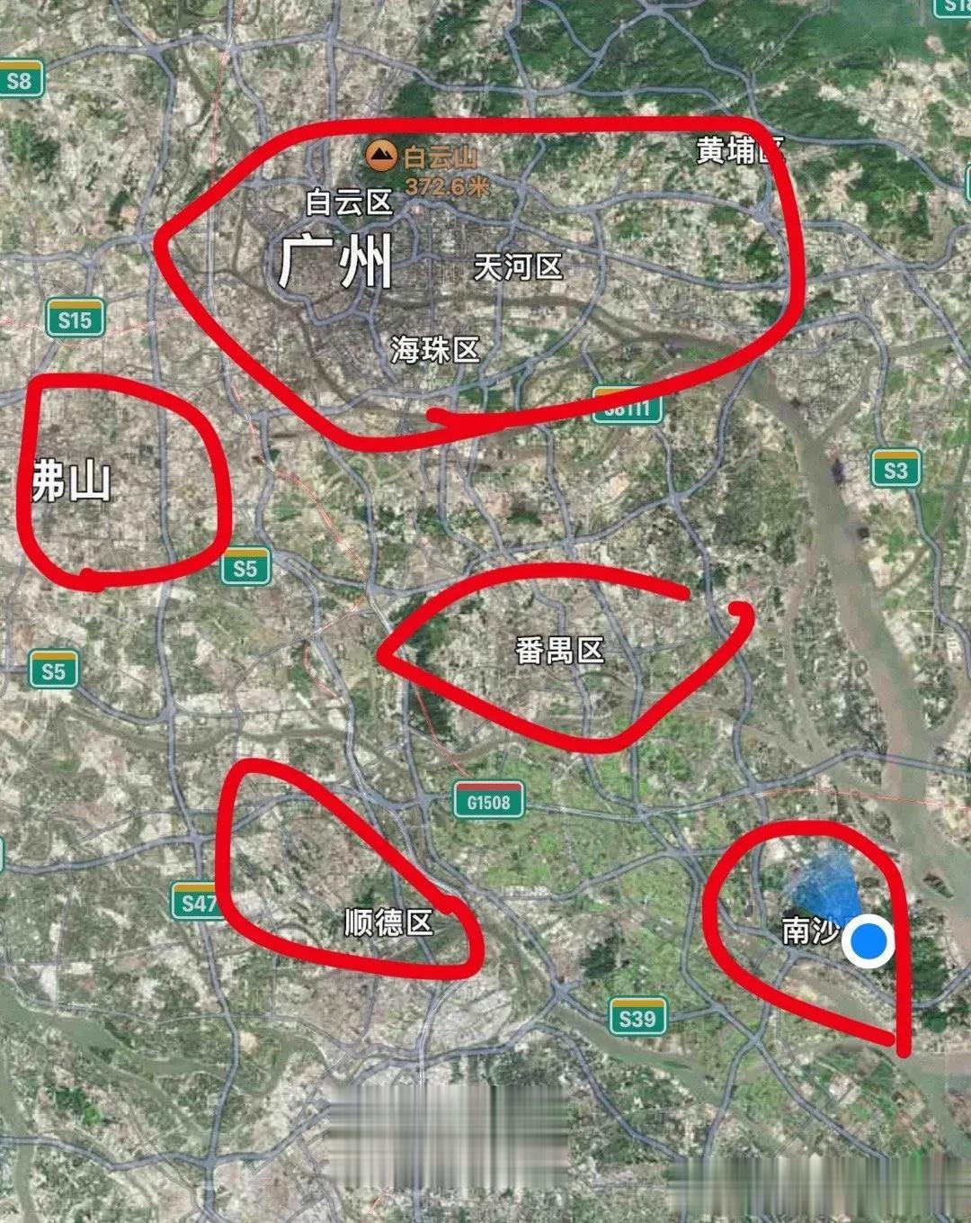 都市圈的空间发展和演变类型有三种：圈层扩散、轴向扩散和跳跃式新城建设。世界范围内