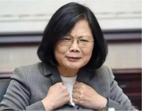 【中央政府定性蔡英文为＂台独分裂分子头目＂，说明了什么？】

日前外交部发言人在