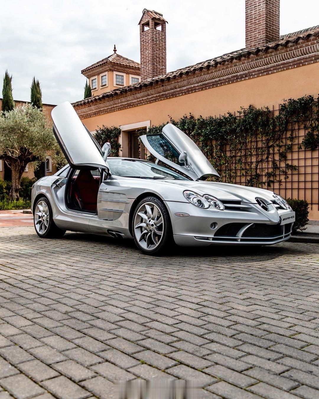 感受银箭的力量 🚀 Mercedes AMG SLR ​​​