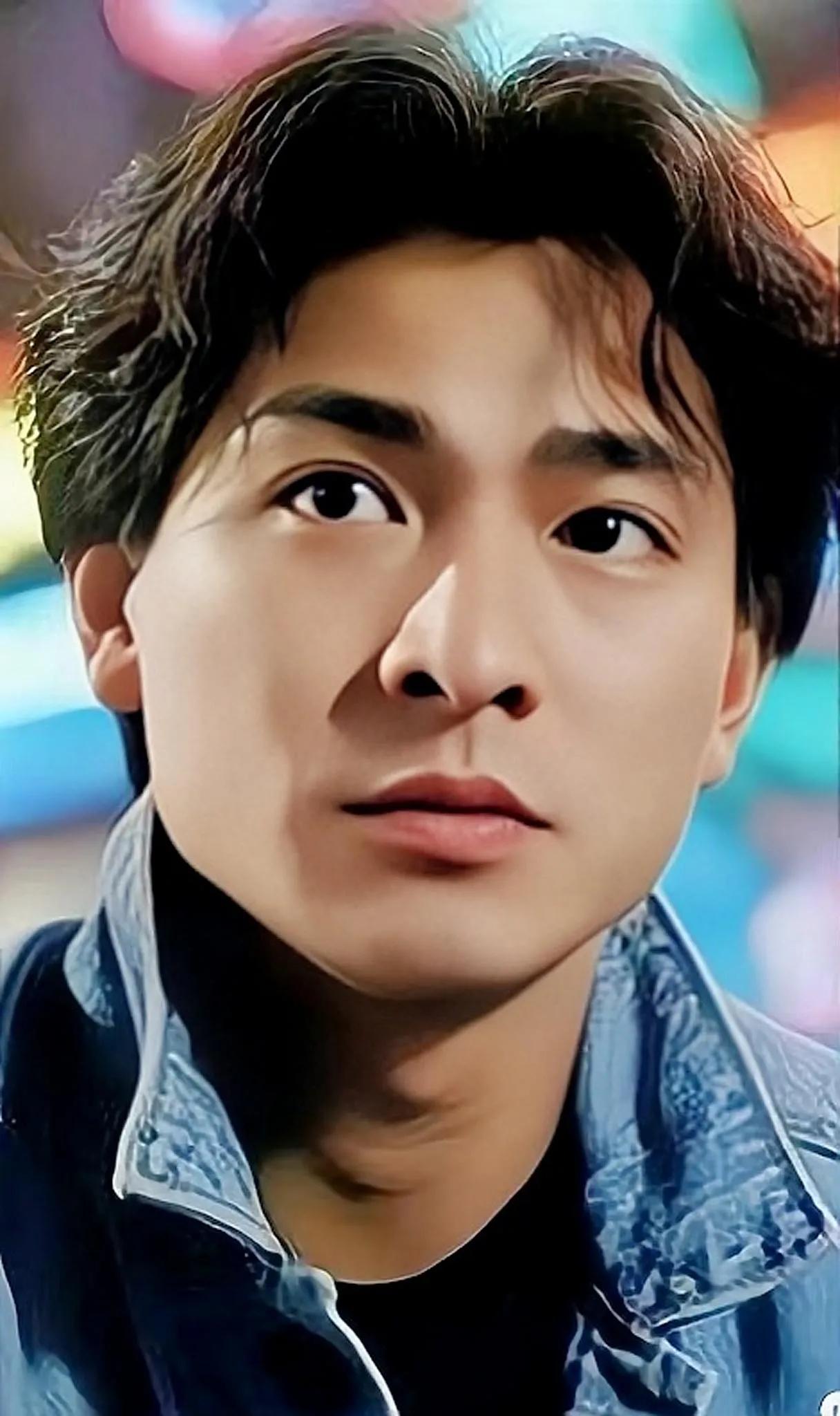  华仔永远的天王英[兔年大吉][兔年大吉]俊潇洒真帅哥