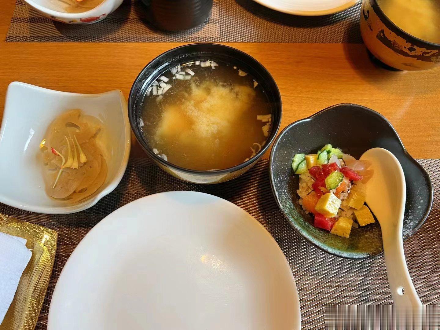   感觉吃了好多米饭🍚 ​​​