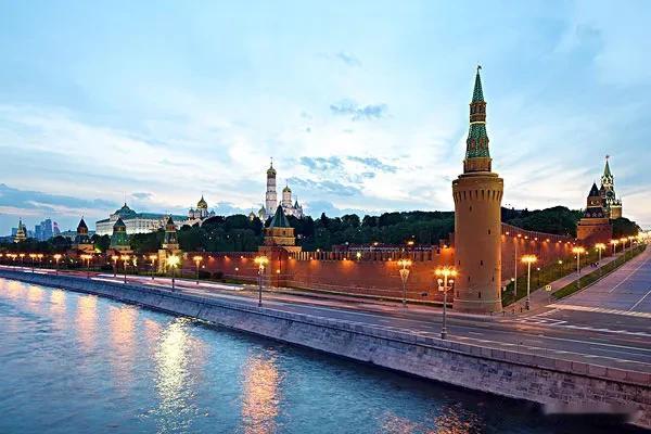 俄就是有些奇怪！怎么总是喜欢对周边的说这样的话呢？

还记得几天前，俄驻瑞典大使