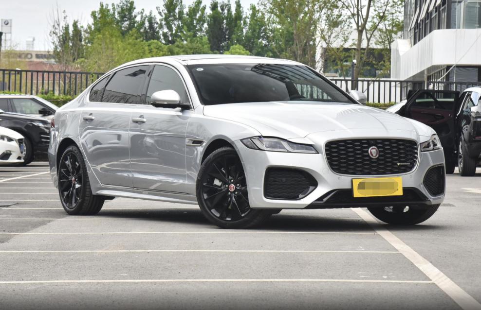 “2022捷豹英仕挑战赛”刚刚落下帷幕，2022款捷豹XEL与2022款捷豹XF