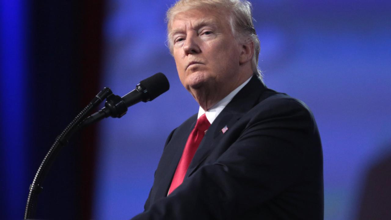 特朗普谴责美国向乌克兰派遣坦克