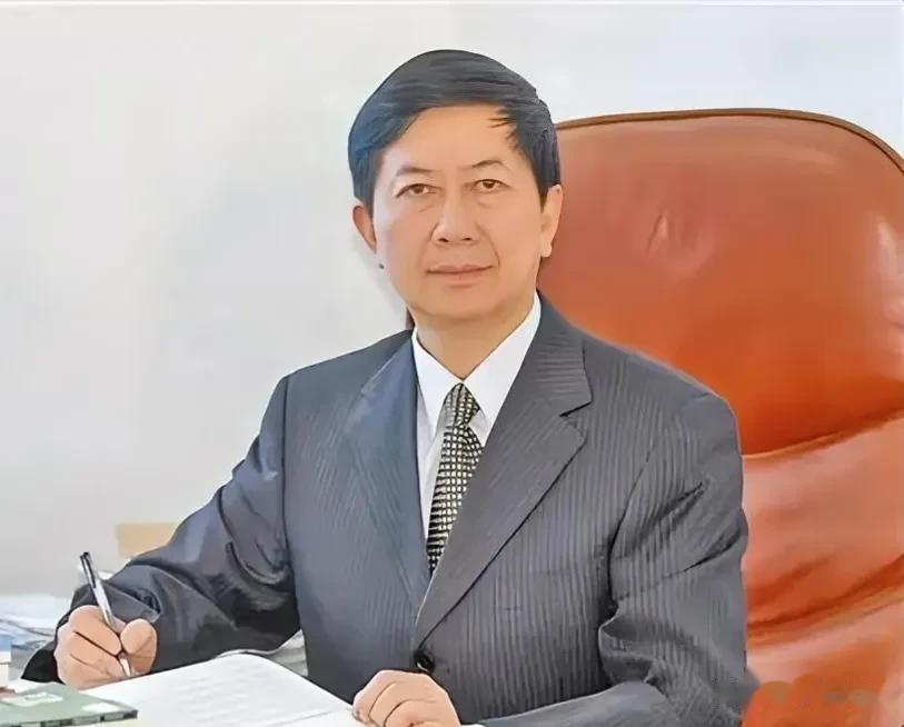 突发，文山州一中原校长钟子俊被查！

3月31日，权威媒体文山州纪委监委发布消息