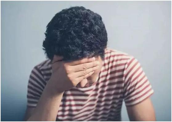 为什么有的男人“老得快”？主要是因为这2个喝酒坏毛病，来看你占了几个？

都说男