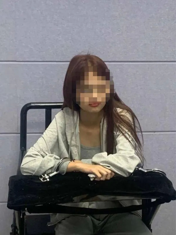 “我陪你睡一晚，你饶了我吧。”23岁美女偷化妆品被店主看到，女子表示可以肉偿偷来