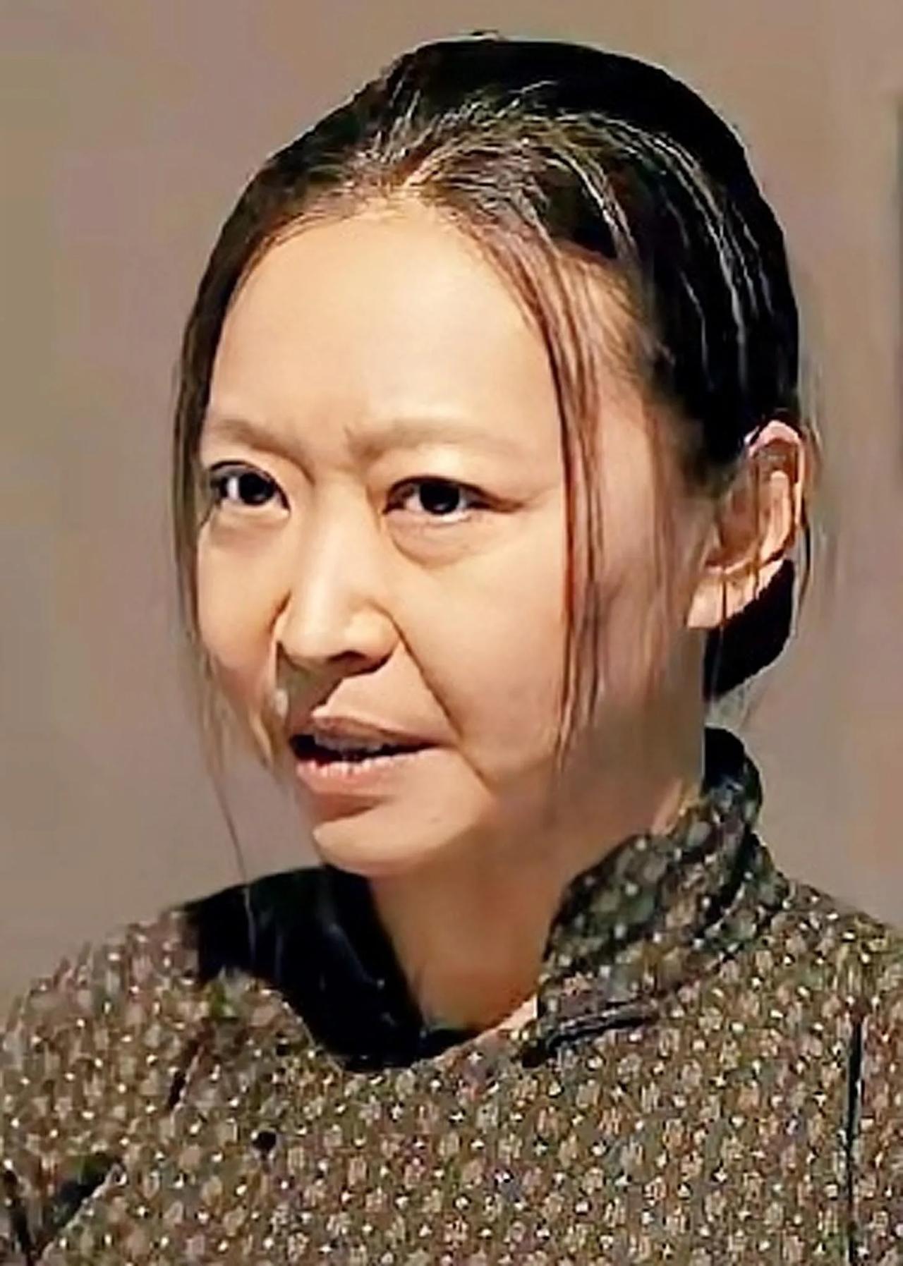   王秀娥扮演者刘天池踏实能干，大大咧咧，没有文化，结果老公都是不喜欢，演技很生